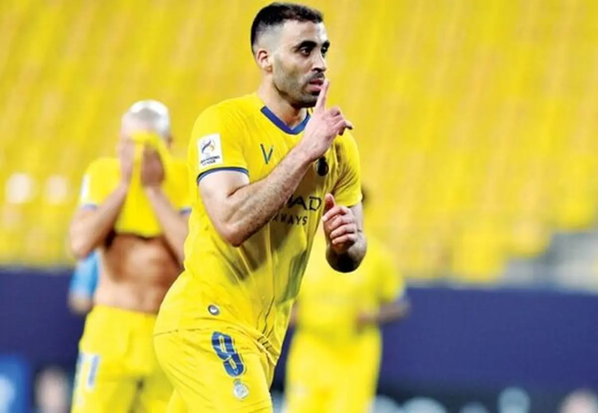 شادی جنجالی مهاجم النصر بعد از گلزنی به فولاد