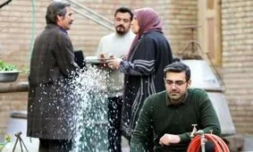 عکسی حاشیه‌ساز از پشت صحنه «بچه مهندس»