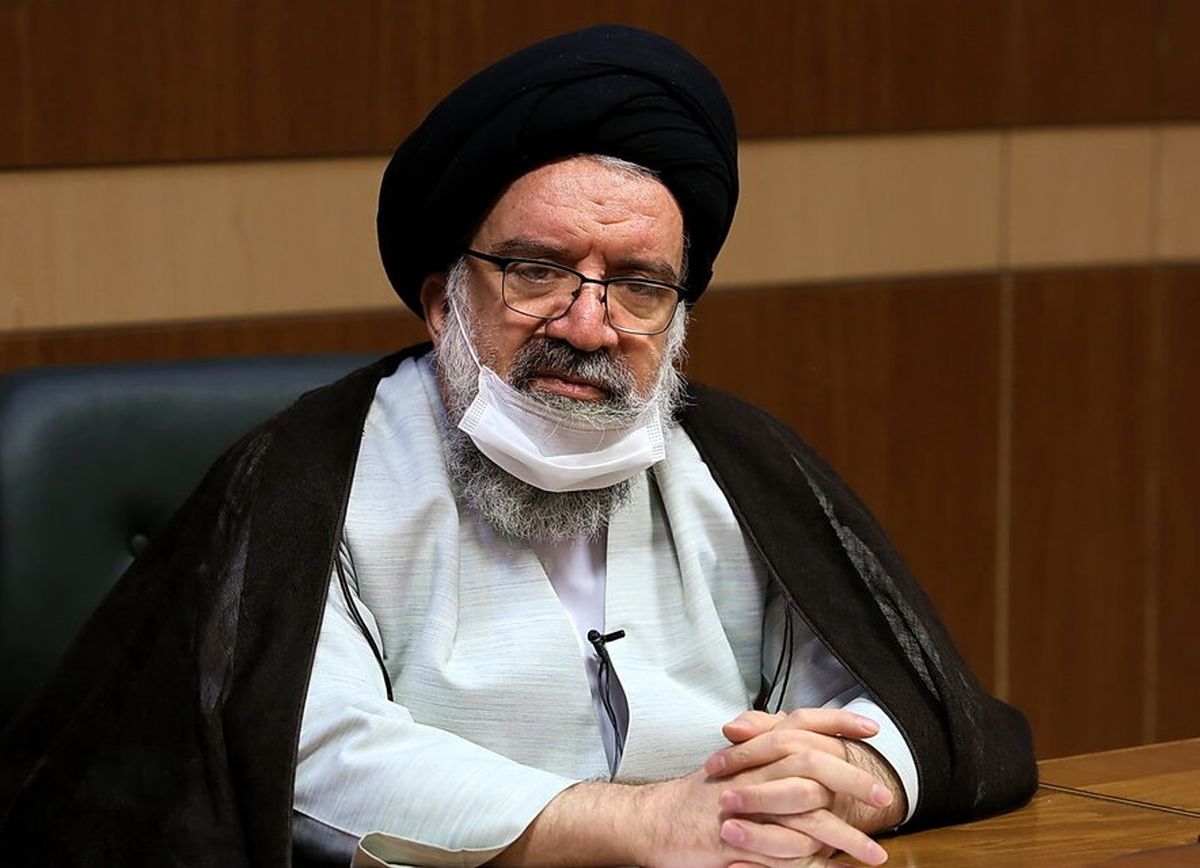 تحلیل احمد خاتمی از ریشه گرانی ها: به خاطر مذاکرات است؛ با مقاومت این مشکل حل می شود