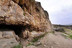کشف نشانه‌ های دوخت و دوز از دوران پارینه سنگی در کرمانشاه