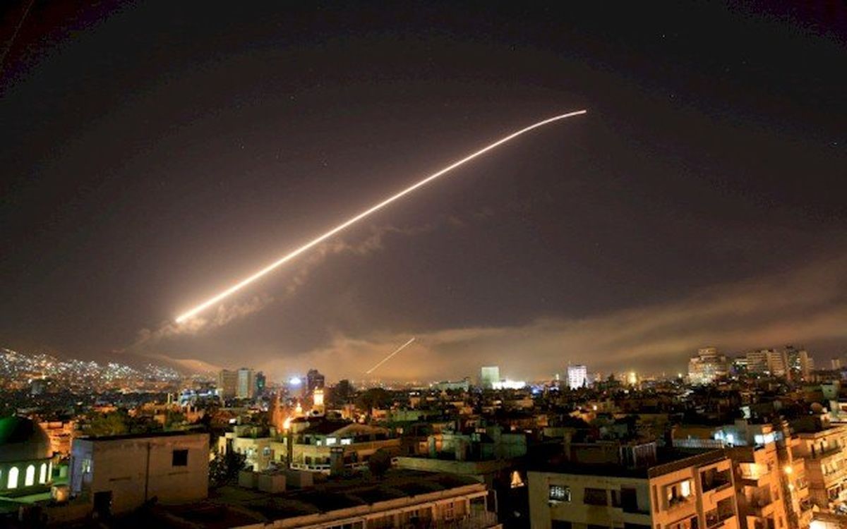 مقابله پدافند هوایی سوریه با تجاوز رژیم صهیونیستی