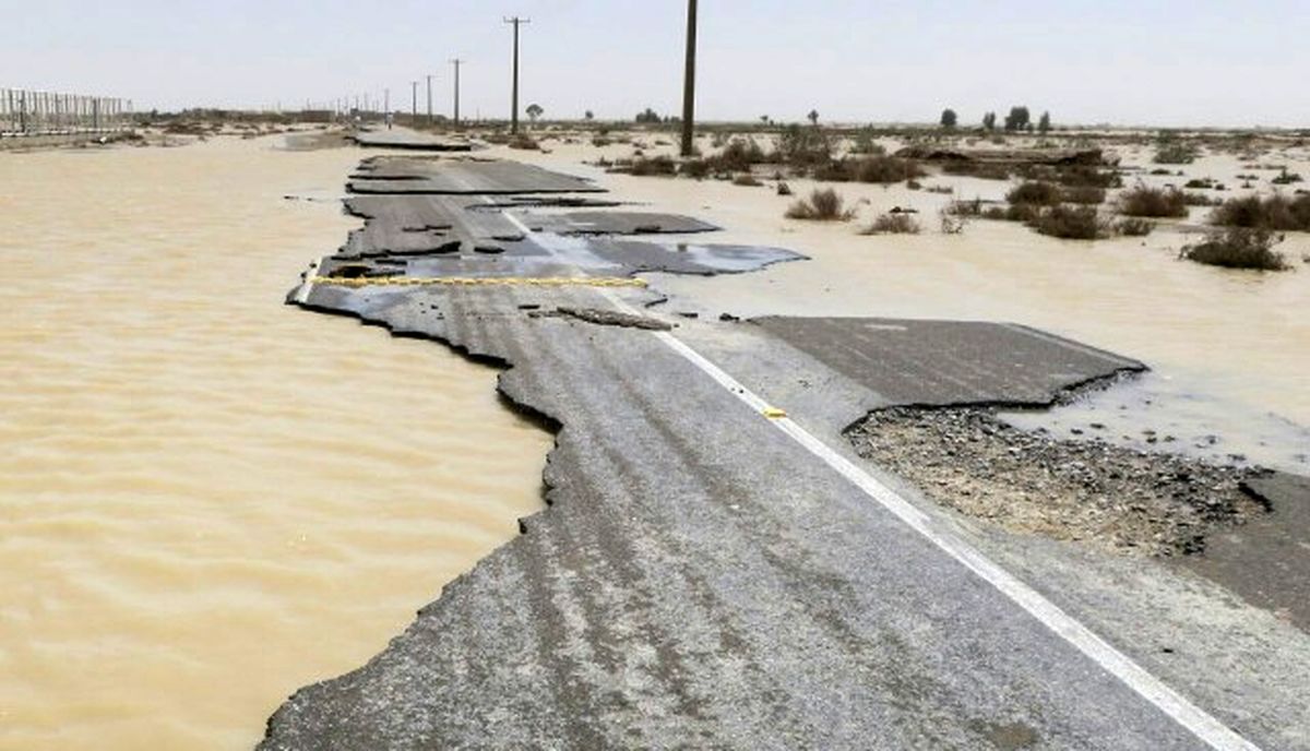 بارندگی ۴۰۰ میلیارد ریال به راه‌های منطقه سیستان خسارت زد