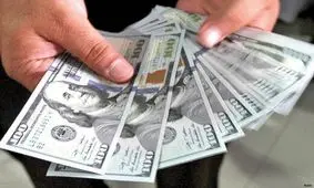 هجوم فروشندگان دلار به کوچه ثبت! / صف خرید و فروش دلالان دلار شلوغ شد؟