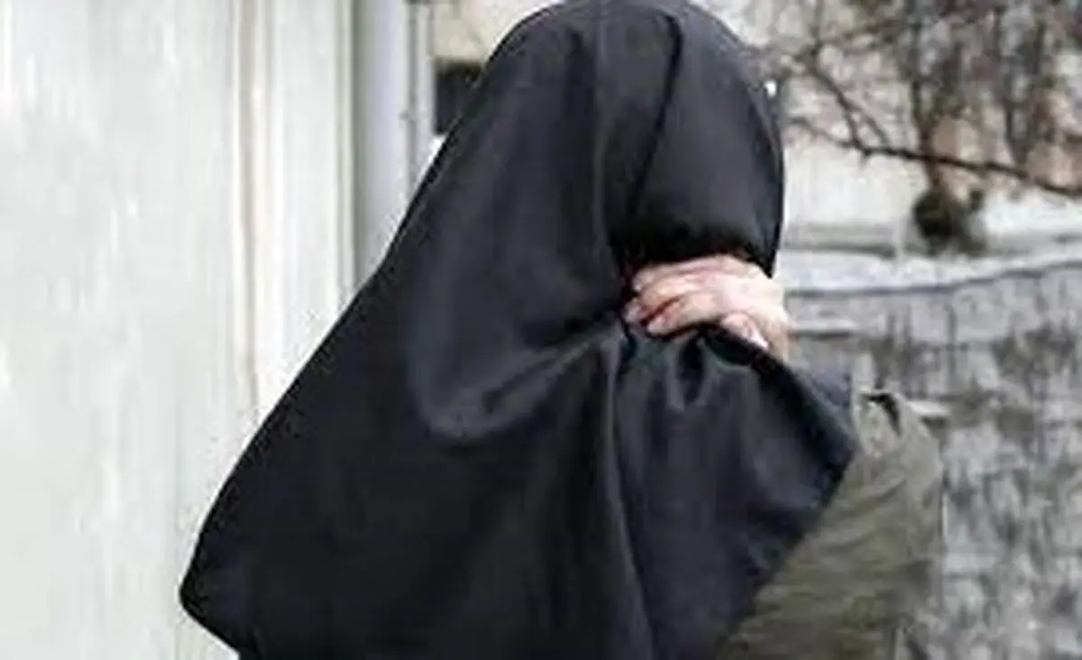 دختر تنها در دام شوم رئیس شرکت