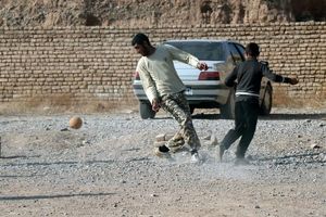 خدمت‌ رسانی بی‌ منت به فرزندان محروم حاشیه شهر مشهد/ نخبگانی که محرومیت برایشان معنا ندارد