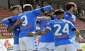 صعود ناپولی به رده دوم با یک پیروزی قاطع