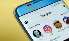 عذرخواهی رئیس اینستاگرام به دلیل پاک شدن استوری‌های روز قدس