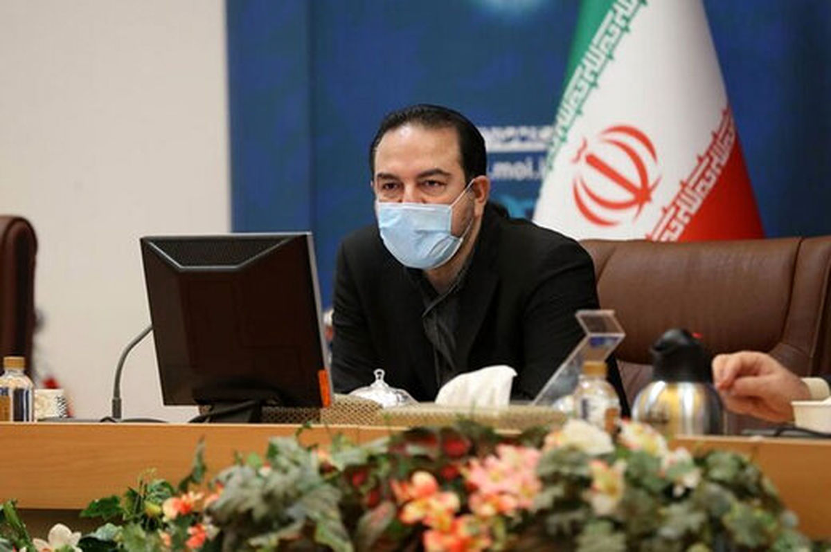 احتمال بازگشایی مدارس و دانشگاهها از مهر/ وزارت بهداشت؛ ممکن است جهش ایرانی وجود داشته باشد، نه آفریقایی