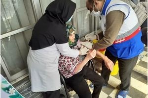 ۱۰۳۹ نفر از معلولان و کارکنان بهزیستی قزوین در صف واکسن کرونا هستند