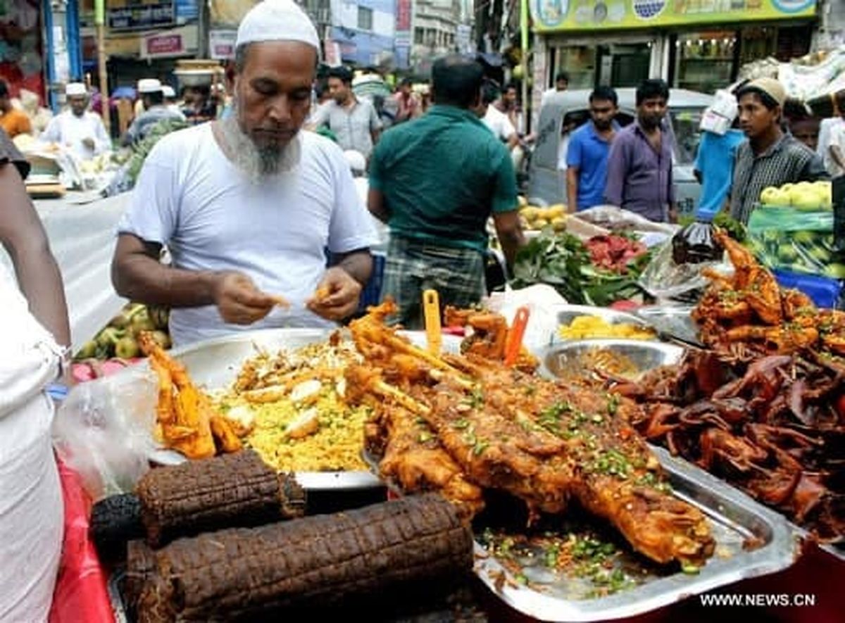 سفره افطار مسلمانان جهان/ تصاویری زیبا از خوراکیهای خوشمزه مخصوص رمضان در سراسر دنیا + عکس