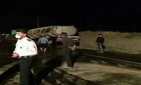 واژگونی تانکر حامل الکل در مسیر بوئین زهرا - ساوه