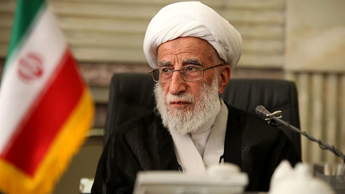 با احراز شرایط، شهادت میدهیم که داوطلب انتخابات ریاست جمهوری، مذهبی و باتقوا است