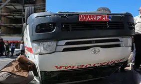 واژگونی آمبولانس بیمارستان بقیه الله بشاگرد، چهار مصدوم بر جای گذاشت