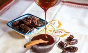 ماست های پروبیوتیک با شیره خرما تولید می‌شود