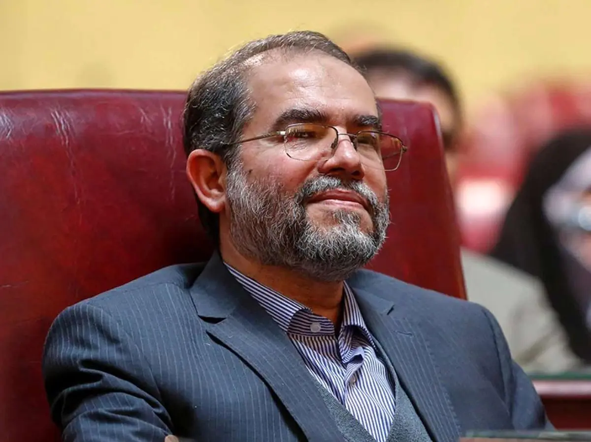 فردی که سن بالا یا پایینی دارد، آیا مدیر و مدبر است؟/ اگر تشخیص دهیم فردی شرایط تعیین شده را دارد، می‌تواند «ثبت نام» کند