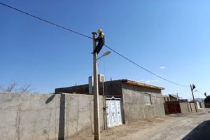 شبکه توزیع برق ۲۶ روستای لرستان بهسازی شد