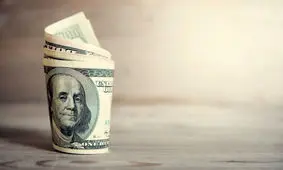 دلار باز هم عقب رفت