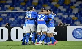 گام بلند ناپولی به سوی لیگ قهرمانان با در هم کوبیدن اودینزه