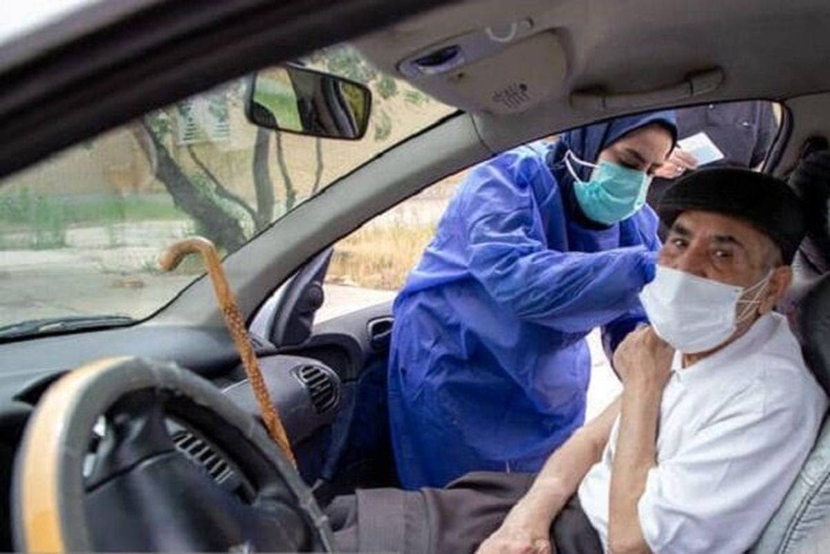 راه اندازی مرکز خودرویی واکسیناسیون کرونا در اسلامشهر