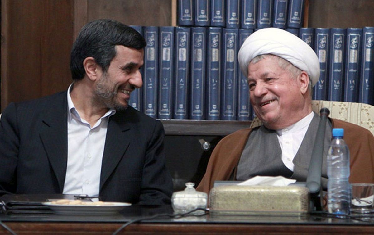 احمدی نژاد به آیت الله هاشمی رسید