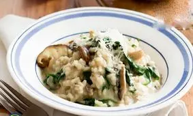 طرز تهیه ریزوتوی قارچ و بیکن