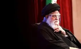 آقایی عربده می کشد و می گوید در انتخابات شرکت نمی کنم / استکبار می گوید در انتخابات شرکت نکنید!