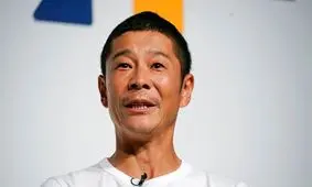 میلیاردر ژاپنی ۷ ماه دیگر به عنوان گردشگر به فضا می‌رود