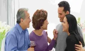 وابستگی به والدین در بزرگسالی و روش‌هایی برای کاهش آن
