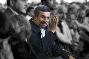 ترافیک احمدی‌نژادی‌ها در میان ثبت‌نام کنندگان انتخاباتی/ یک رئیس جمهور، چهار معاون، چهار وزیر، دو سفیر و...