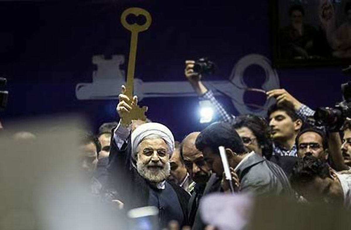 ۵ نماد انتخاباتی جنجال‌ساز؛ از رنگ سبز موسوی تا کلید روحانی