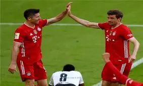 مولر: باید به احترام لواندوفسکی کلاه از سر برداشت