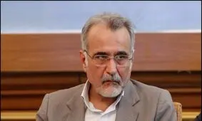 ۱۱ روز در خانه تحصن کرده و بست نشستند/ اگر می‌توانستند، لباس گورباچوف را می‌پوشیدند/ ایران جامعه‌ای دو قطبی است