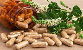 استفاده از «تریاک» در یک داروی گیاهی کرونا/ واکنش ستاد مبارزه با موادمخدر؛ اعتیادآور نیست