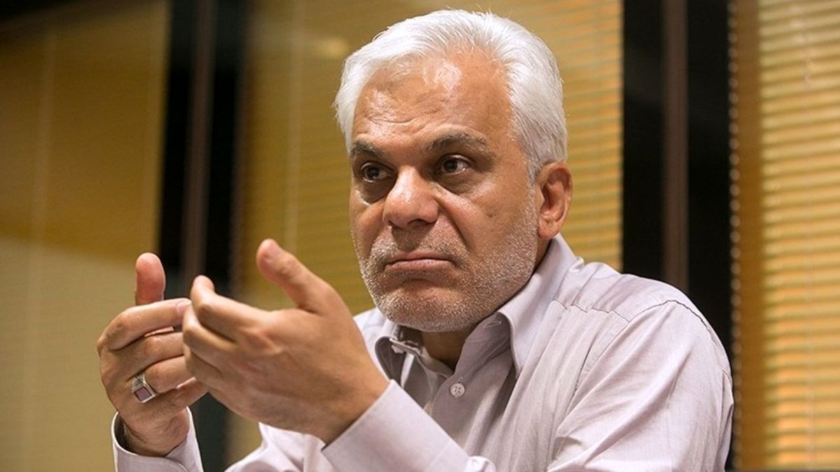 ظریف گفت به انتخابات نمیآید اما در عالم سیاست هیچ چیز ناممکن نیست/ تصمیمگیری رئیسی برای نامزدی کار سادهای نیست