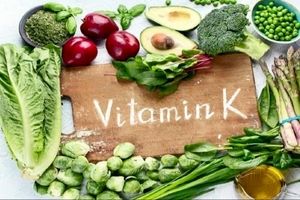 ویتامین k در چه خوراکی‌هایی وجود دارد؟