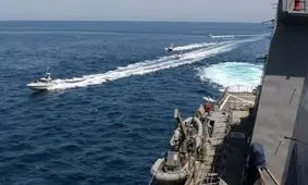 رویارویی خطرناک شناورهای ایران و آمریکا در خلیج فارس پس از یک سال