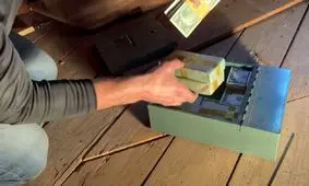 خوش شانسی یک خانواده در پیدا کردن گنج قبل از فروش خانه!/ ویدئو