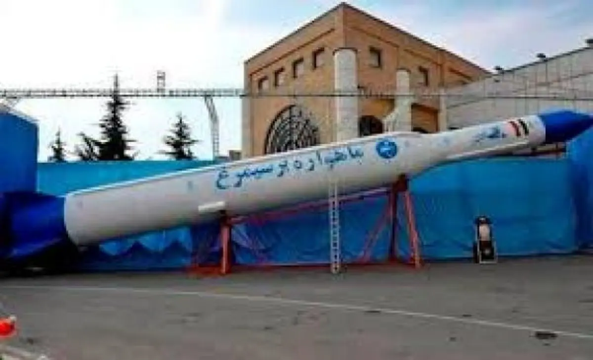 با پرتاب سیمرغ پایگاه ملی فضایی امام خمینی (ره) افتتاح شد