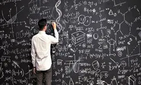 ۸ نشانه‌ای که می‌گویند هوش خیلی زیادی دارید