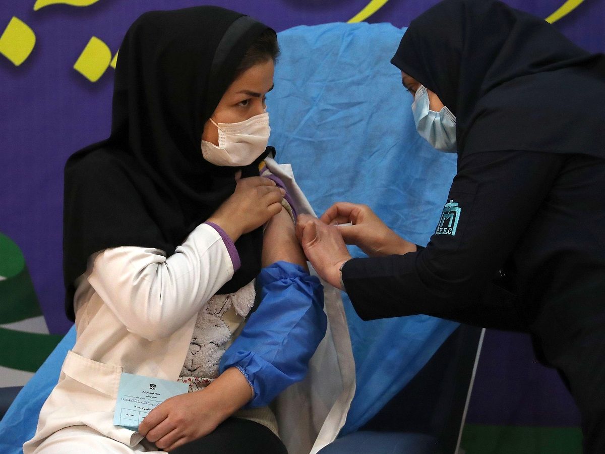 از خرداد تا آذر ۶۰ میلیون دوز واکسن روسی به ایران ارسال خواهد شد / اجرای این قرارداد از ۱۰ خرداد آغاز می‌شود