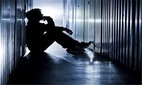 نحوه کمک به خودمان در زمان درگیری با غم و اندوه