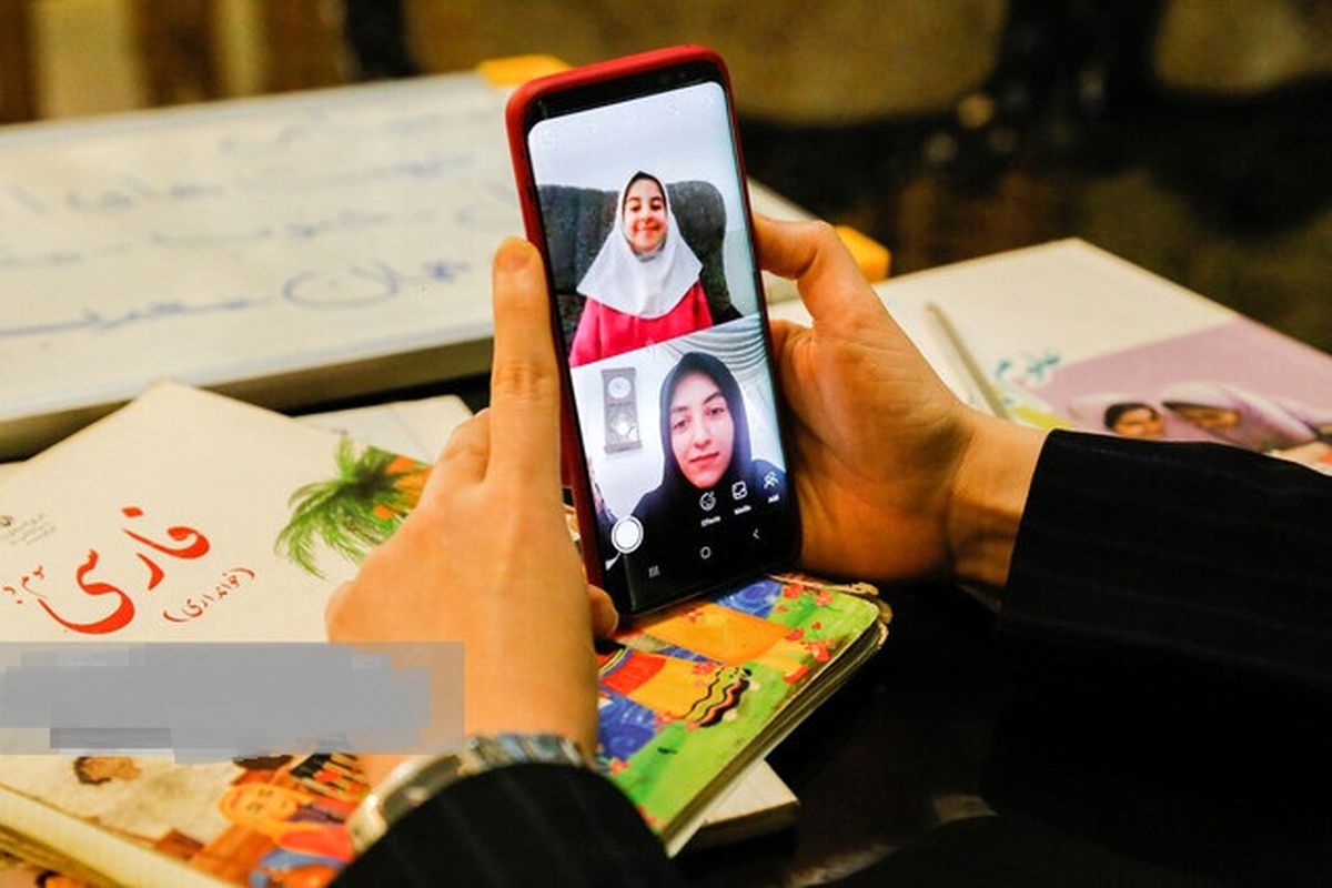 نگاهی به دردسرهای آموزش آنلاین برای معلمان/ حذف کاریزمای معلم