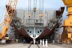 صرفه جویی ۱.۲میلیون دلاری ساخت شناورها در کشتی سازی خلیج فارس