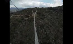 طولانی‌ترین پل پیاده‌روی معلق جهان/ ویدئو