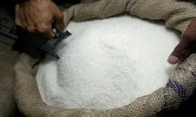 علت چندنرخی شدن شکر در بازار/ اگر شکر دولتی کم است مقصر ما نیستیم
