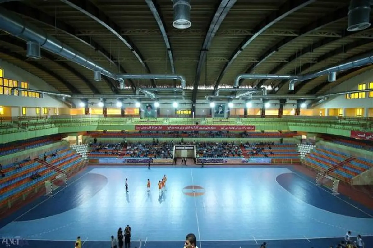 برگزاری مسابقه فوتسال با حضور وزیر ورزش و نایب رئیس مجلس+عکس