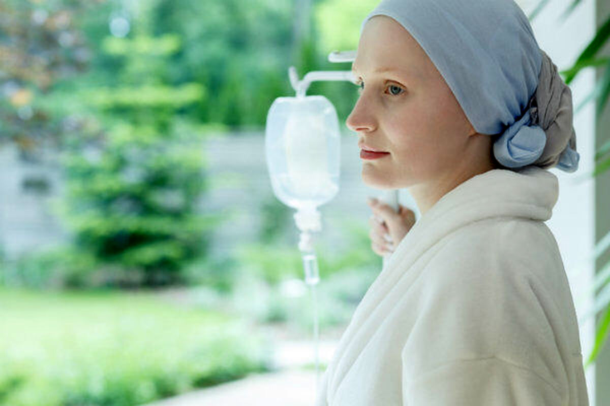 زنان درمان سرطان سینه را از ترس ناباروری به تعویق نیندازند