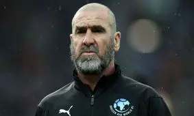 اسطوره سرخ‌ها در میان شورشیان/ عکس