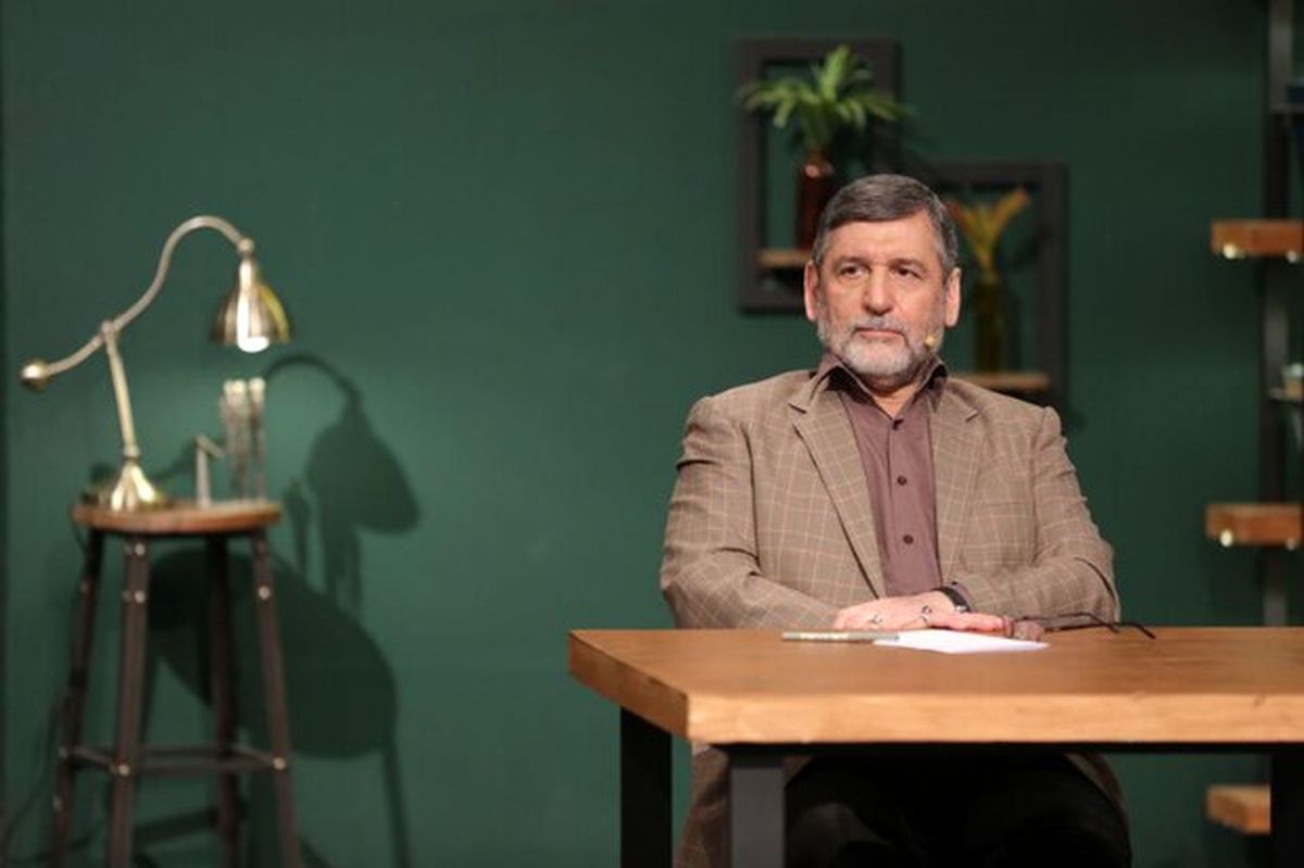 صفارهرندی: مسئول توافق هستهای، «روحانی» است/ هنوز بالای سر برجام عزا گرفتهایم