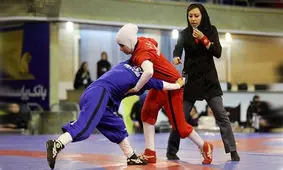 هم مادرم، هم داور کشتی‌